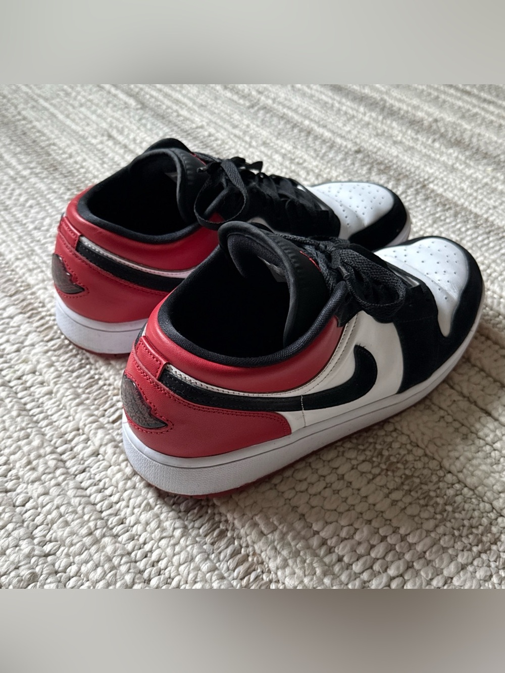 Nike Men's Sneakers Black White Red Low-Top - Picture 2 of 14